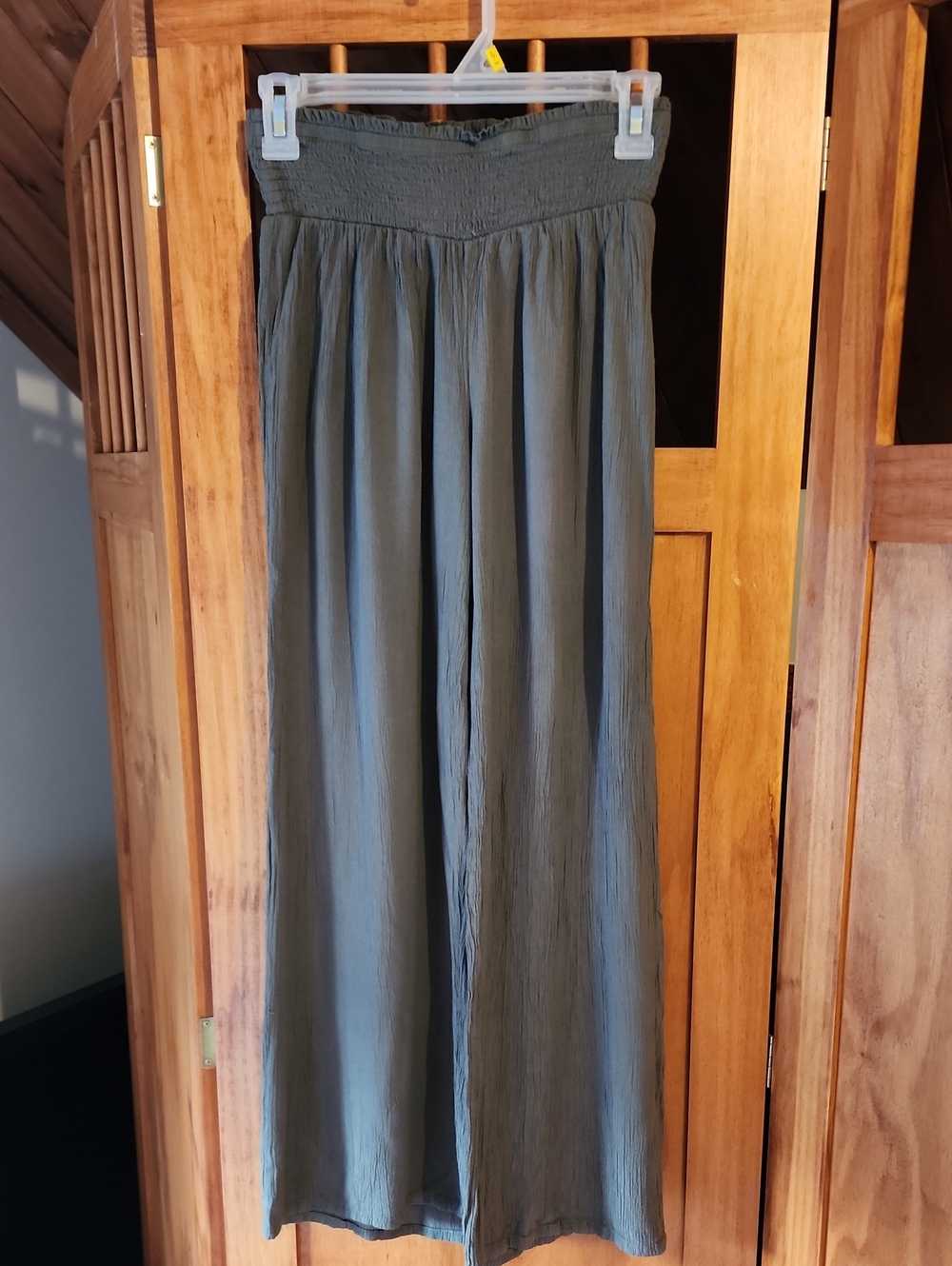 Joe Benbasset Olive Green Wide-Leg Smocked Waist Pants